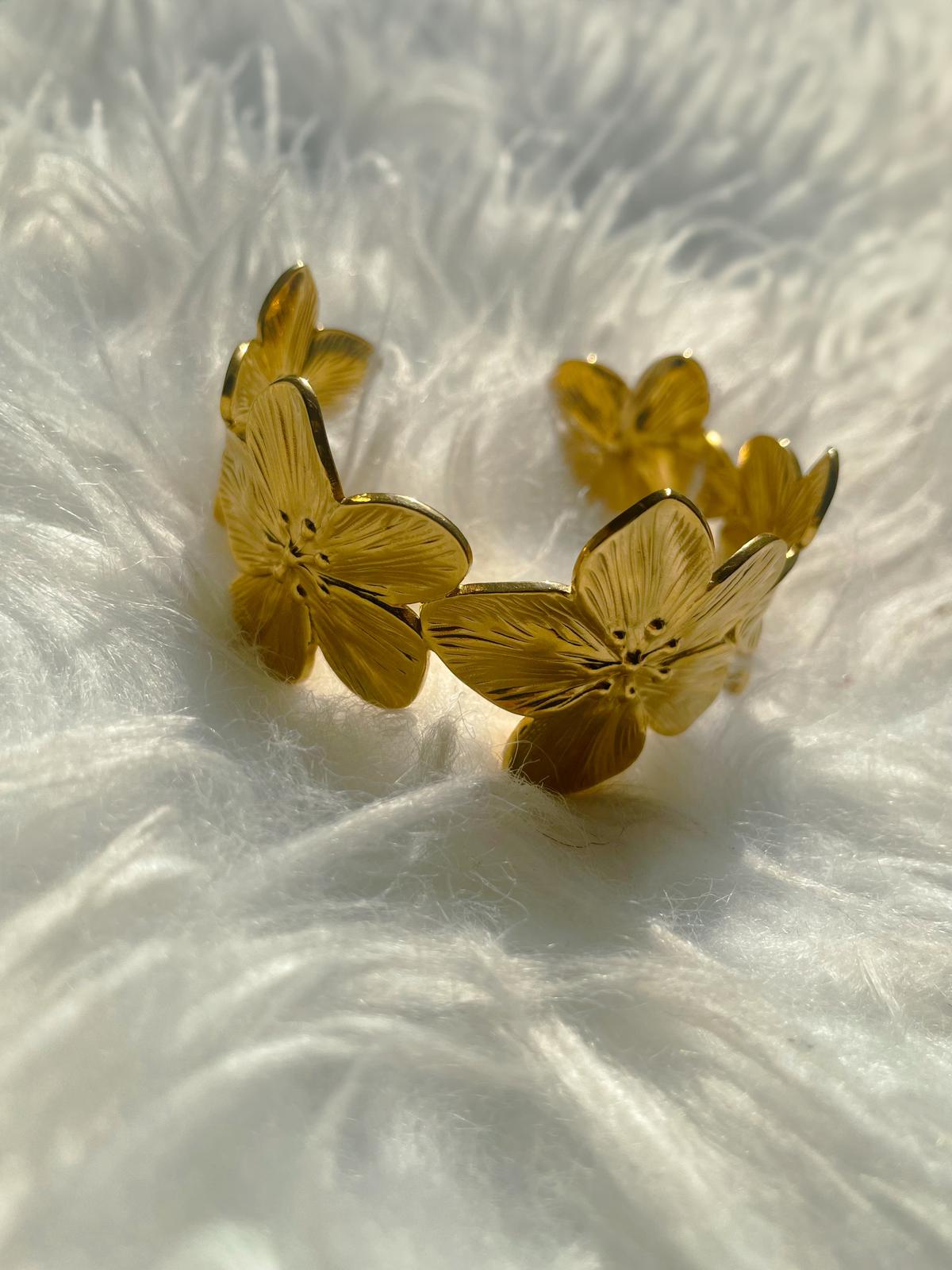Bracelet à motif fleur