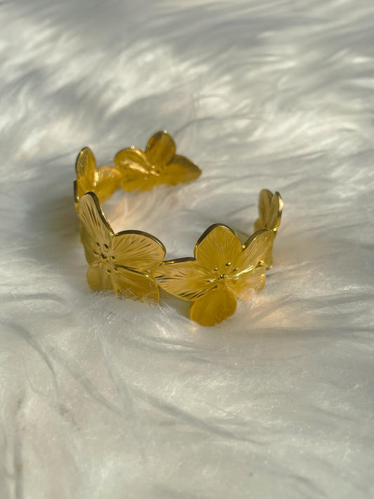 Bracelet à motif fleur